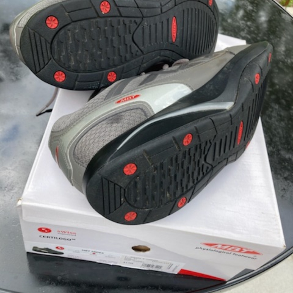 MBT Rocker Pysiological Footwear - Picture 4 of 6